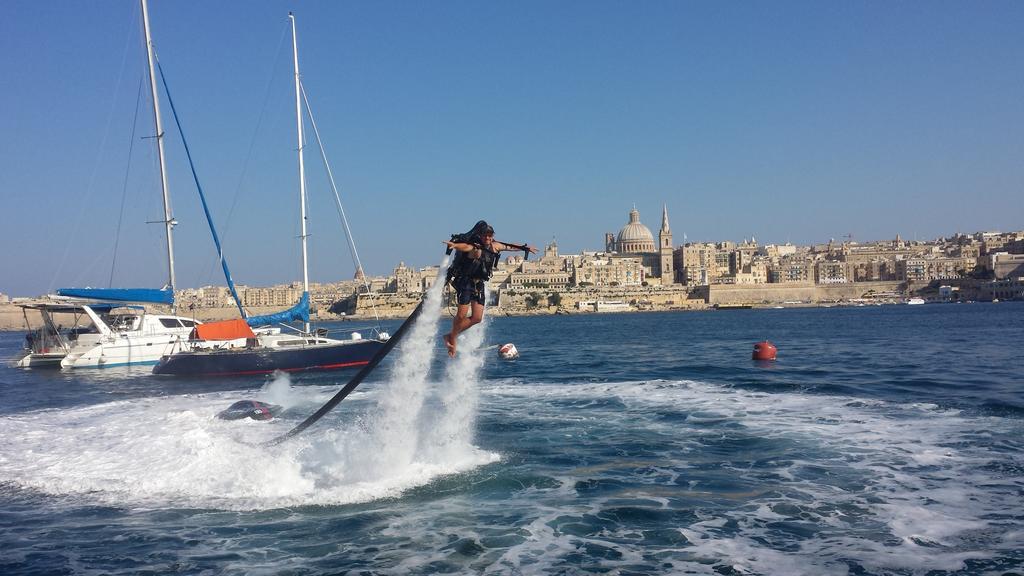 Boat Ms Cutty Jean Hotel Sliema Exterior photo